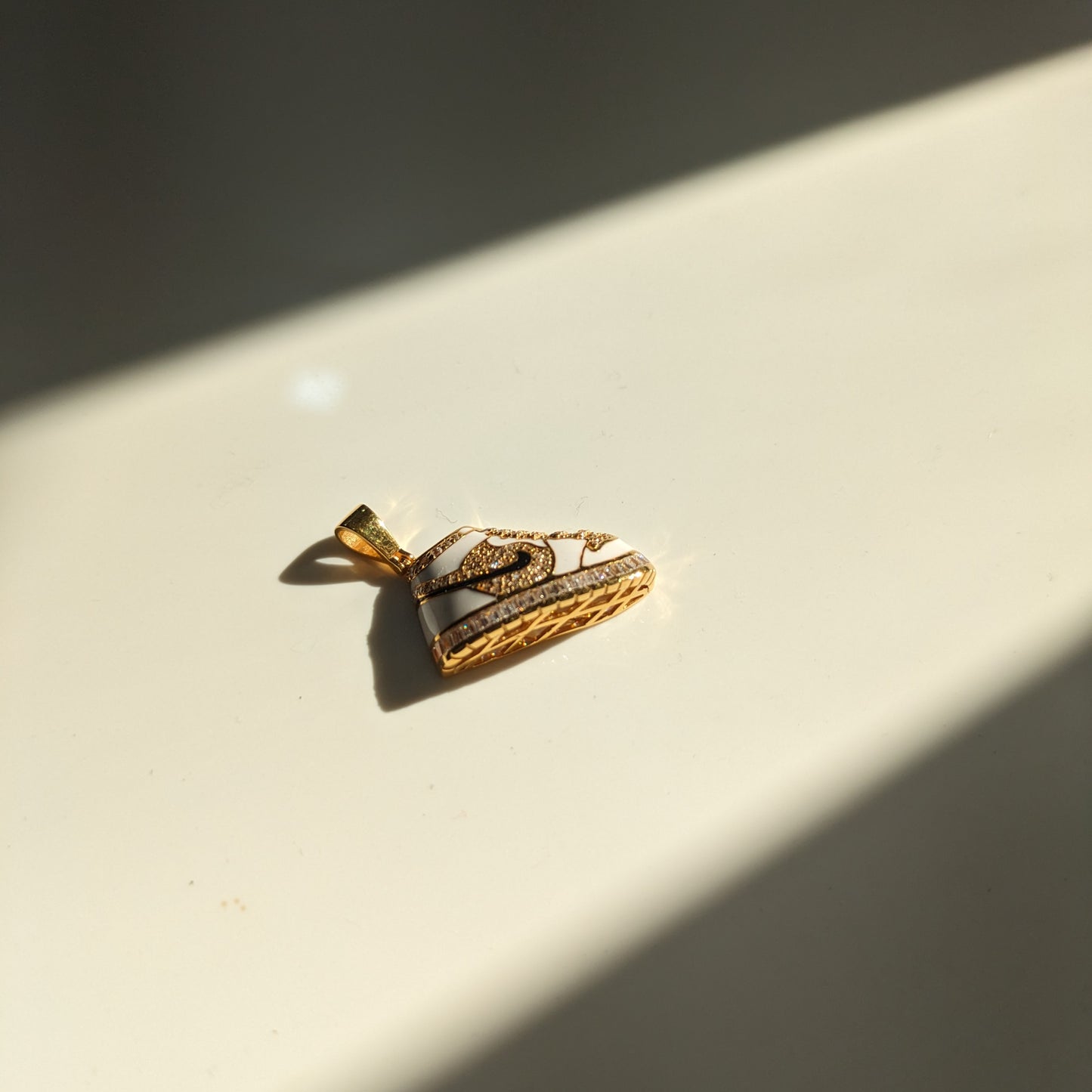 EXCLUSIVE - Jordan Pendant - 925 Silver - Limited Edition