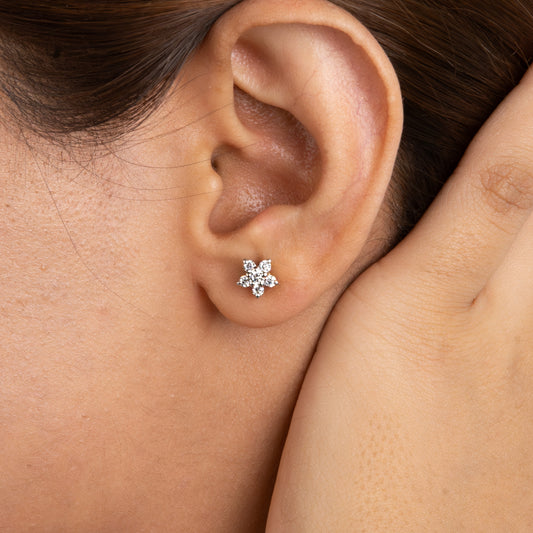 Classic Flower Stud Earrings - 925 Silver