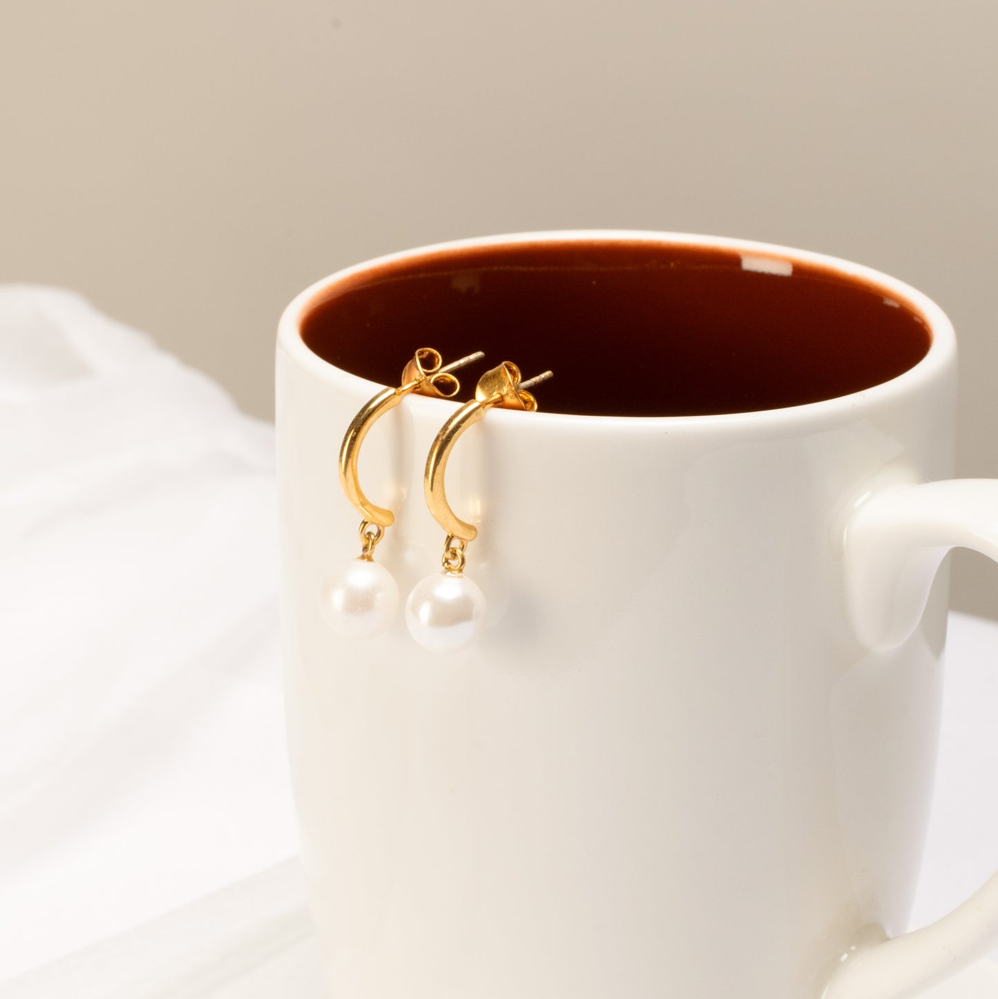 Pearl Drop Earrings - 925 Silver
