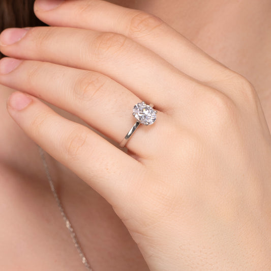Oval cut Diamond Ring - 925 Silver