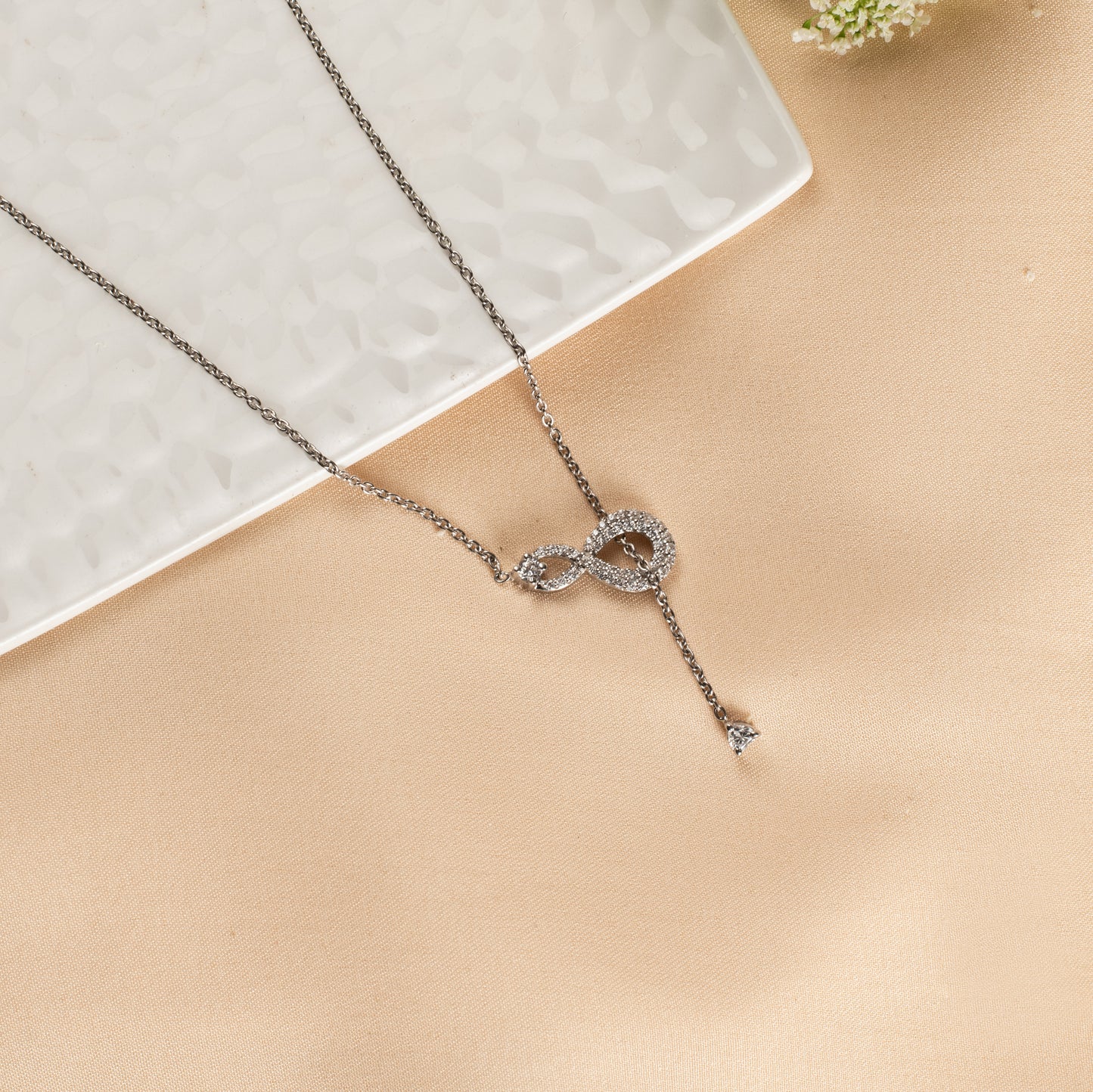 Dangling Infinity Heart Necklace - 925 Silver