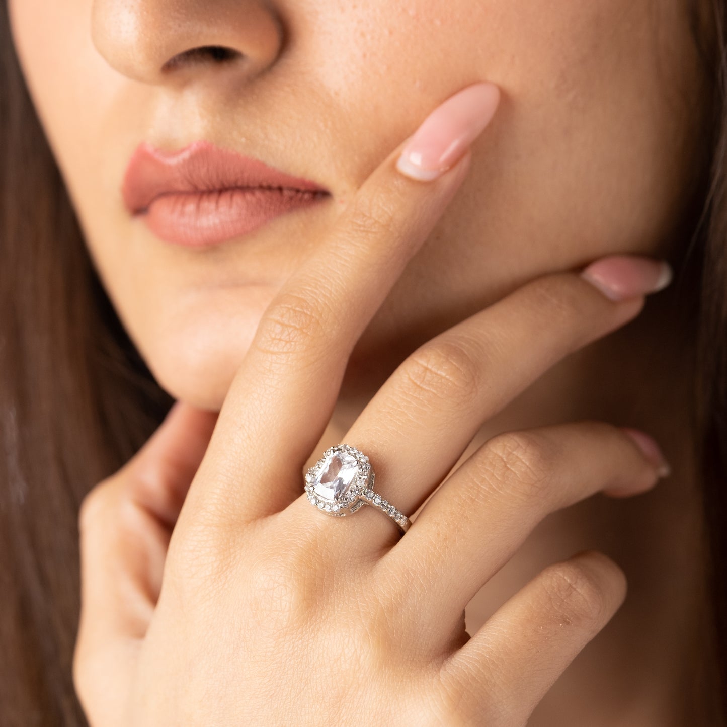 Queen Solitaire Ring - 925 Silver
