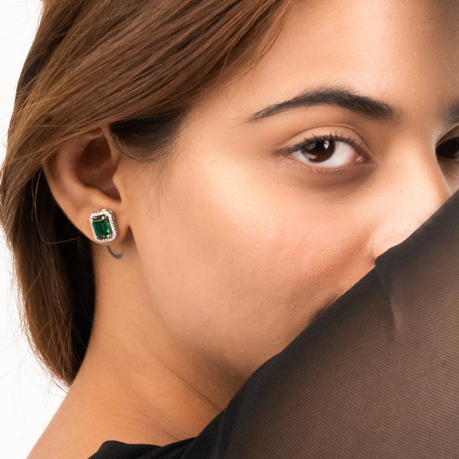 Fashion Jewelry 925 Sterling Silver Earrings Simulated Emerald Earrings  Birthstone Eardrop - China 925 Silver Jewelry and Silver Earring price |  Made-in-China.com