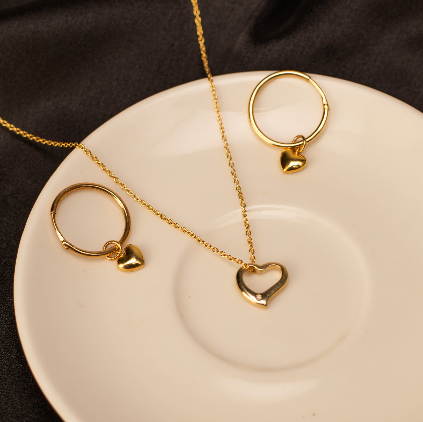Jewellery Set: Heart Outline Necklace & Drop Earrings - 925 Silver