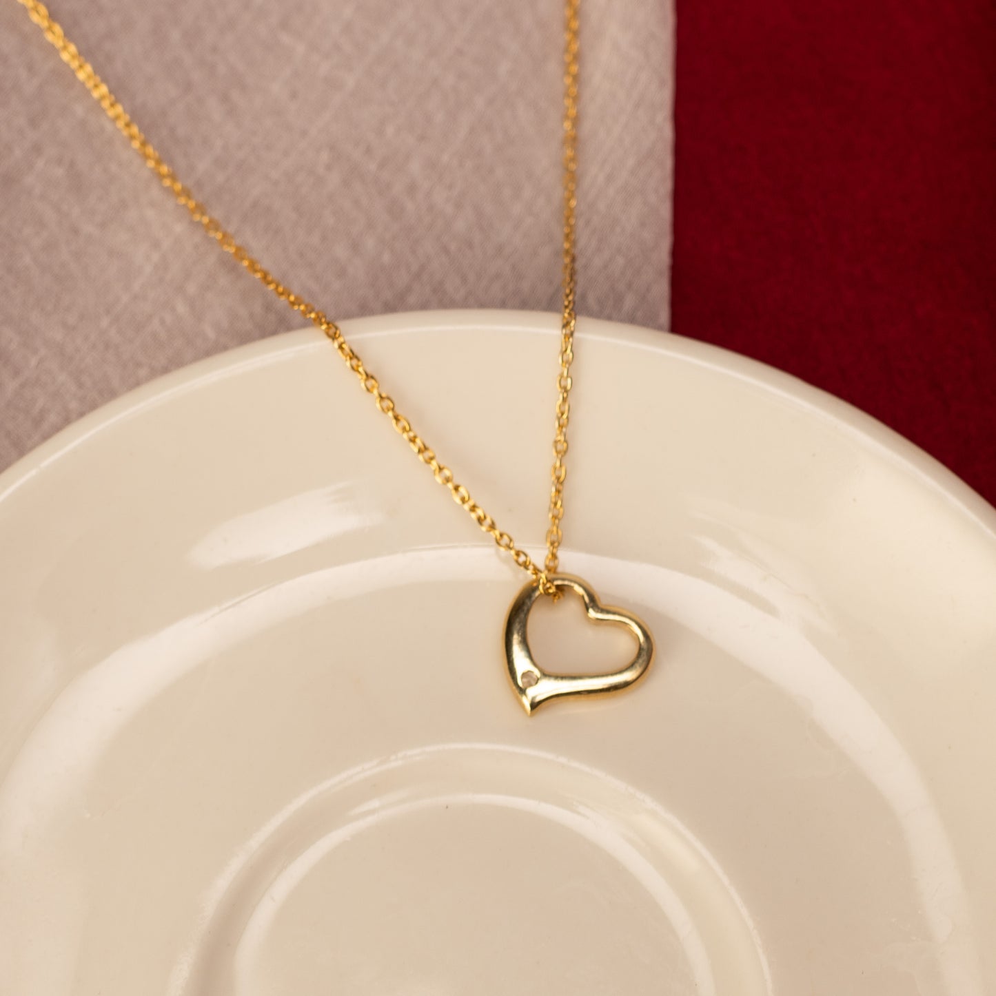 Preeti's Heart Outline Necklace - 925 Silver